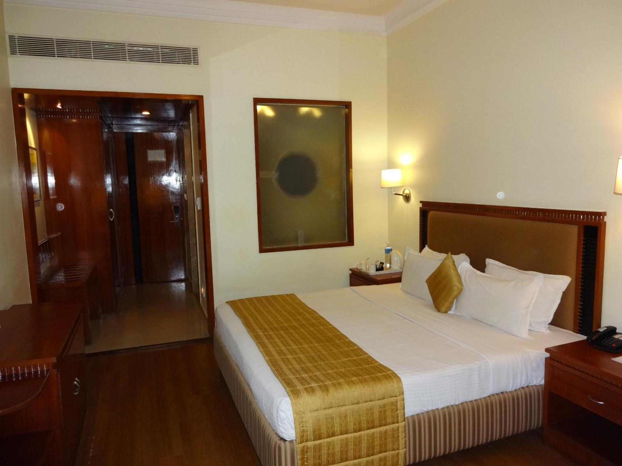 Royal Court Hotel Madurai Bilik gambar