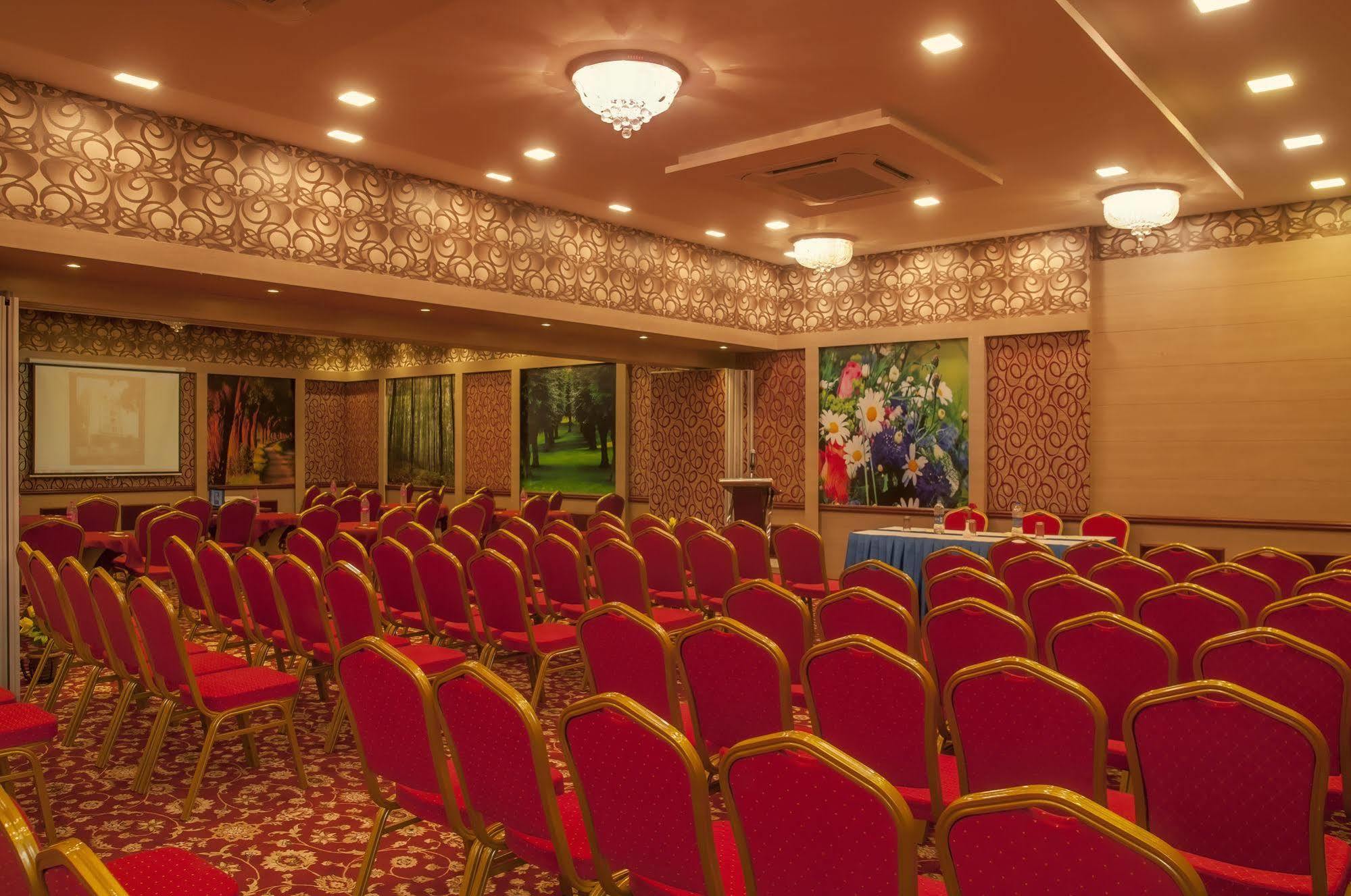 Royal Court Hotel Madurai Luaran gambar