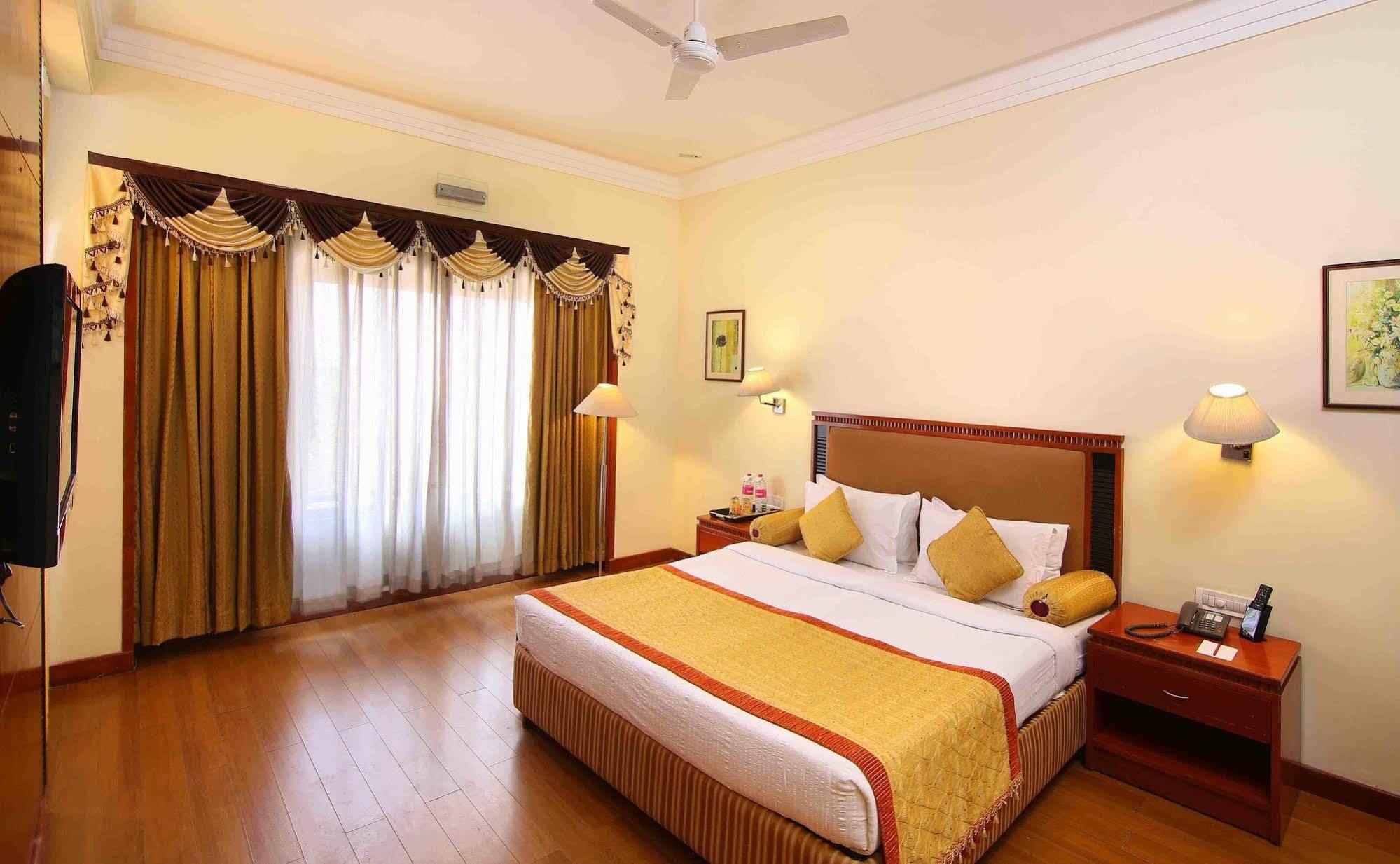 Royal Court Hotel Madurai Luaran gambar