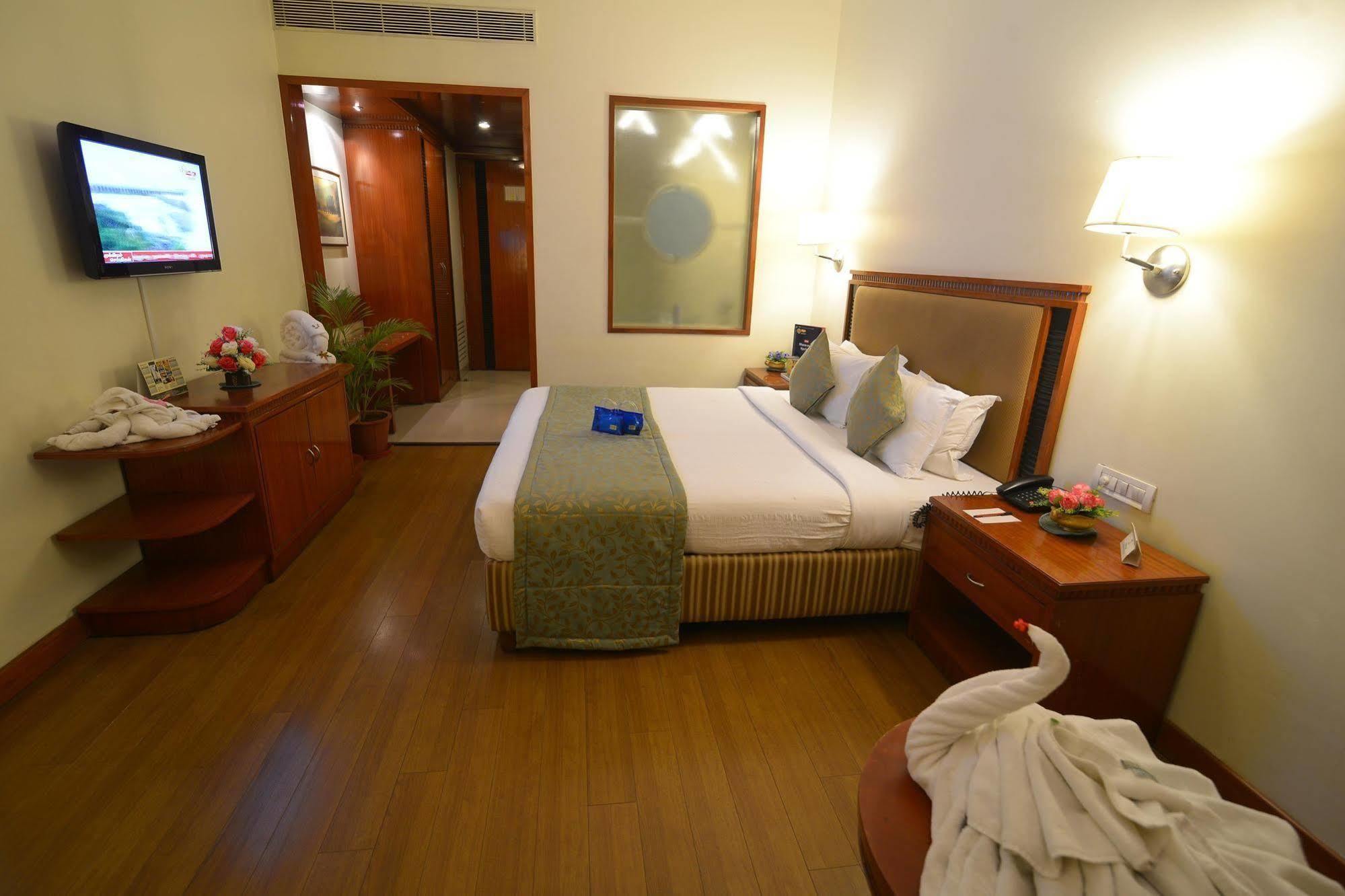 Royal Court Hotel Madurai Luaran gambar